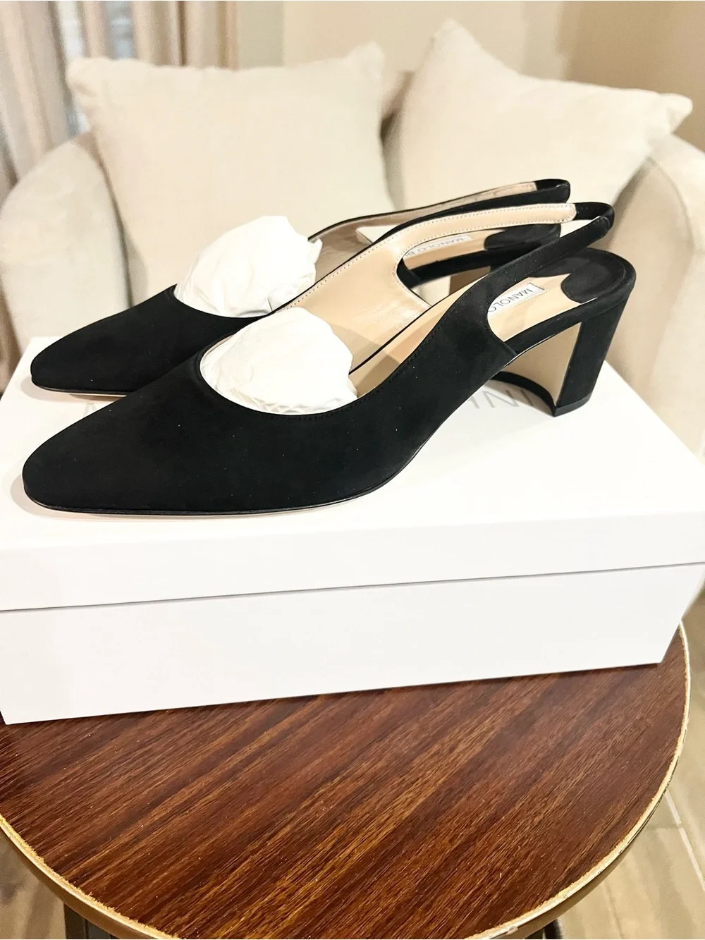 Manolo Blahnik Black Suede Pointed-Toe Slingback Pumps, size 39, New-in-box